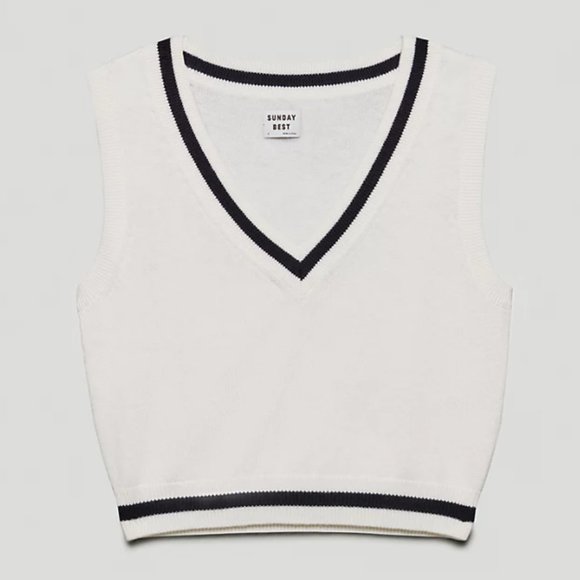 Aritzia Sweaters - Sunday Best Quinn Sweater Vest
